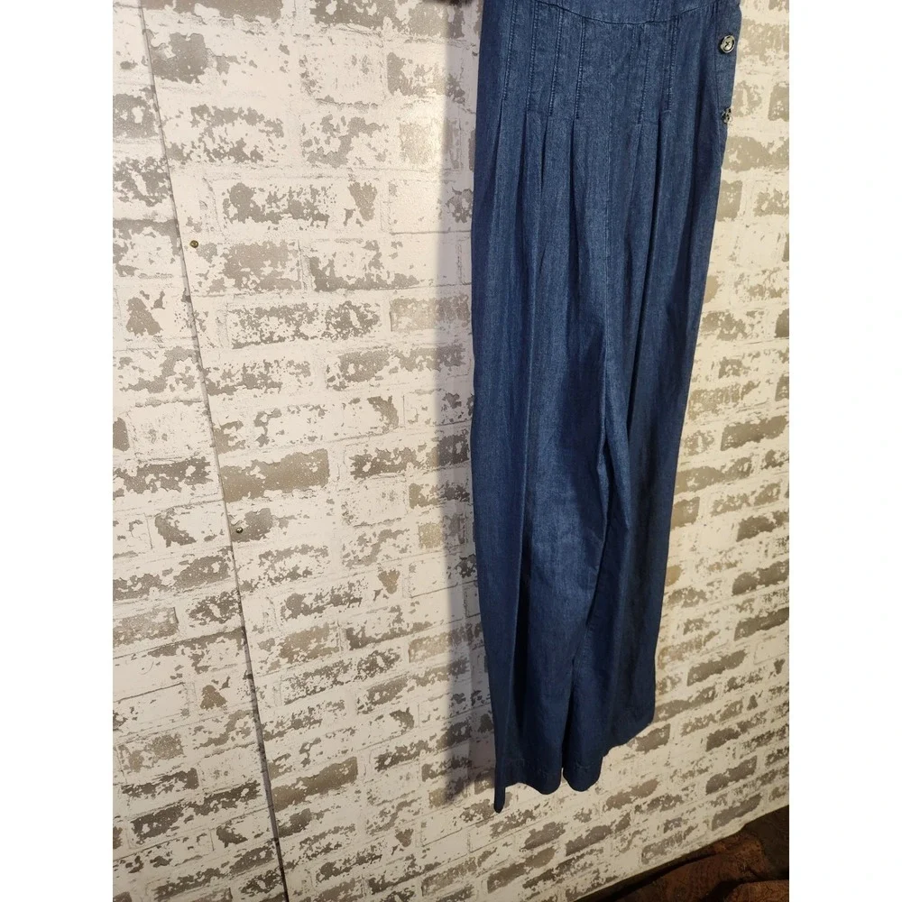 Free People Denim Jumpsuit Size 10 Blue Wide Leg Tie Strap Smocked Boho Festival - Picture 5 of 15